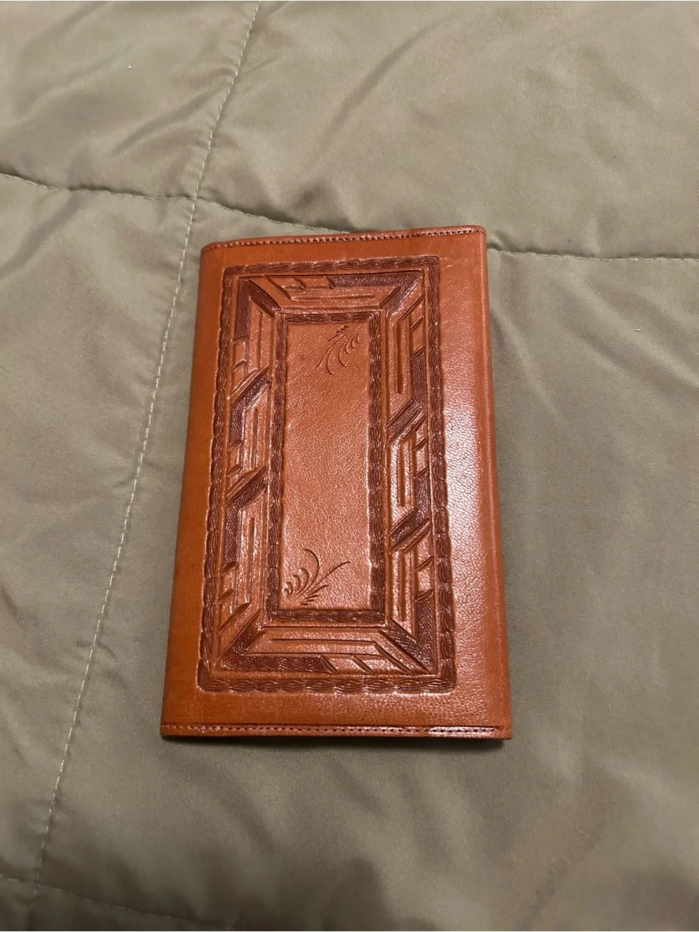 N/A handcrafted embossed